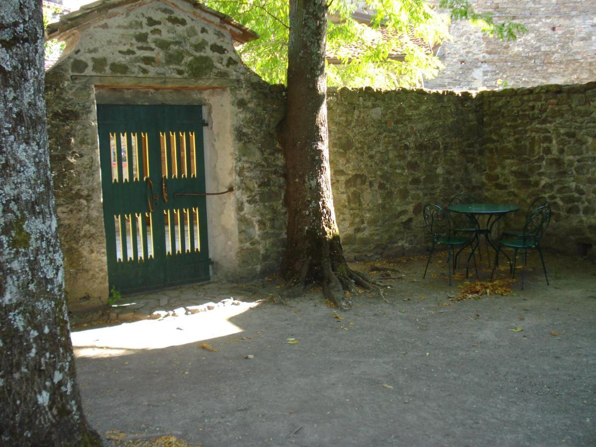 Villa Castello Di Sarna Chiusi della Verna Exterior foto