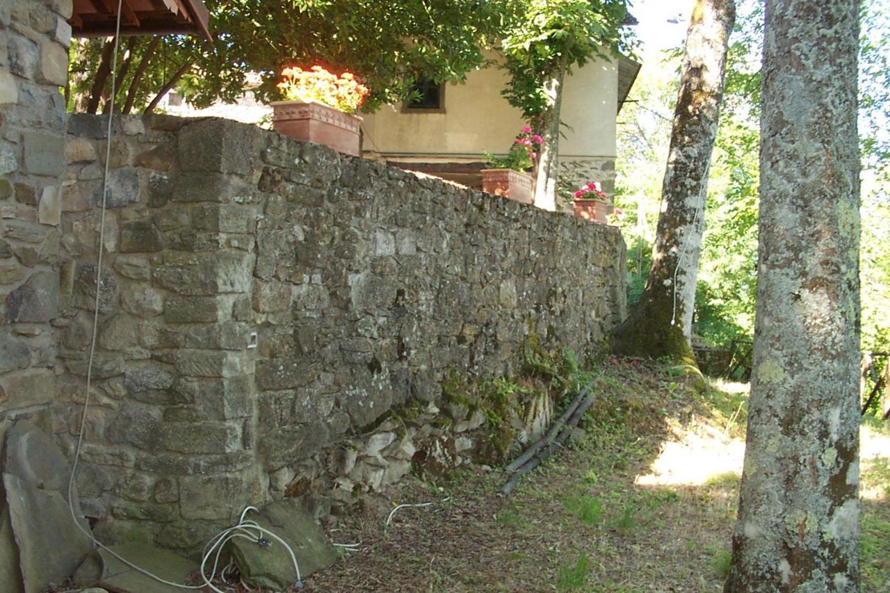 Villa Castello Di Sarna Chiusi della Verna Exterior foto